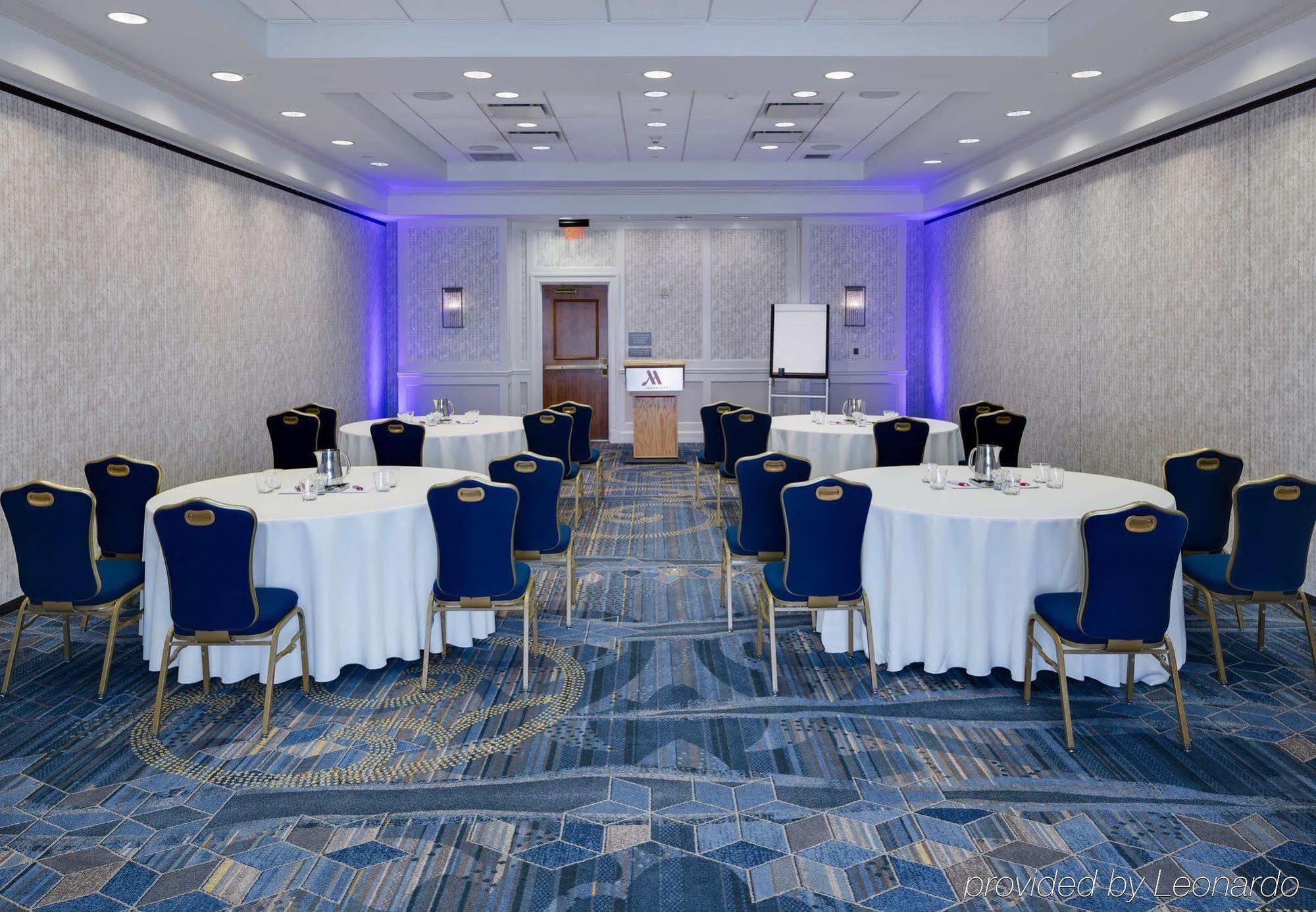 Hartford Marriott Downtown Hotel Exterior photo